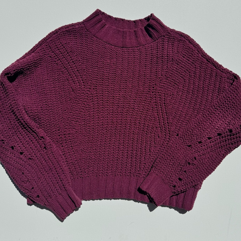 Hollister - Women's Plum Sweater